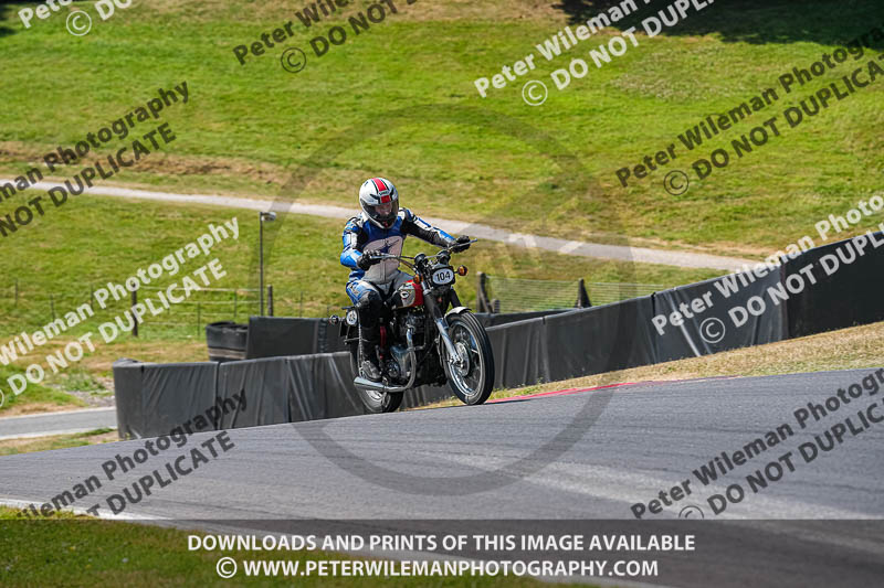 cadwell park;cadwell park photographs;cadwell trackday photographs;enduro digital images;event digital images;eventdigitalimages;peter wileman photography;racing digital images;trackday digital images;trackday photos